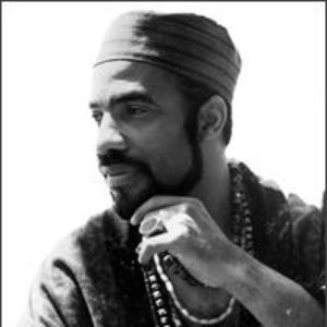 Immagine per 'Bobby Lyle'
