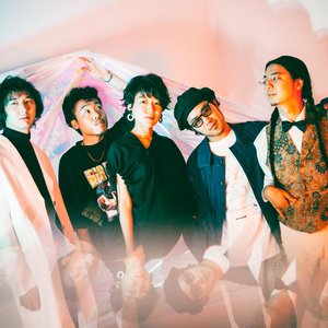 'CRCK/LCKS'の画像
