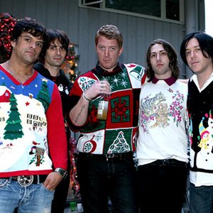 Immagine per 'Queens of the Stone Age'
