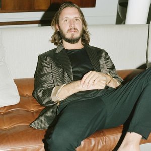 Immagine per 'Emile Haynie'