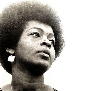 'Phyllis Dillon' için resim