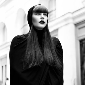 “Miss Kittin”的封面