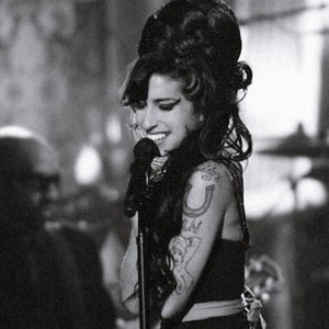 Изображение для 'Amy Winehouse'