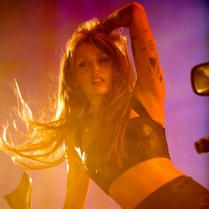 Image for 'Miley Cyrus'