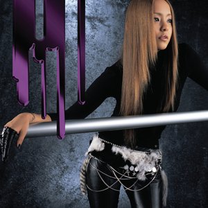 “LOVE ENHANCED ♥ single collection”的封面