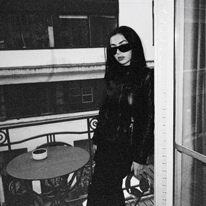Immagine per 'Charli xcx'