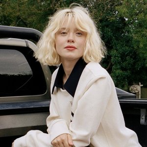 Image for 'Maisie Peters'