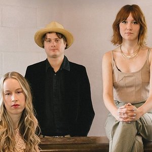 Immagine per 'Molly Tuttle & Golden Highway'