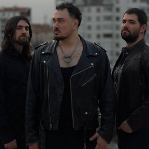 Bild für 'Cursed in Eternity'