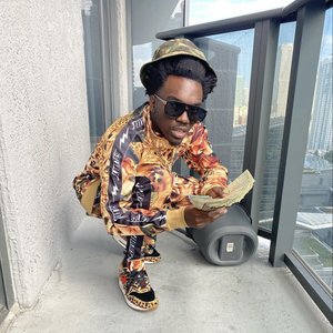 Bild für 'BOBBY FISHSCALE'
