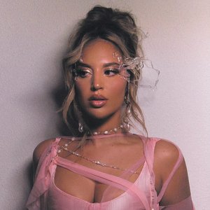 Image for 'Alina Baraz'