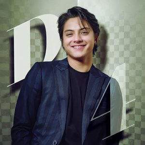 Image for 'D4'